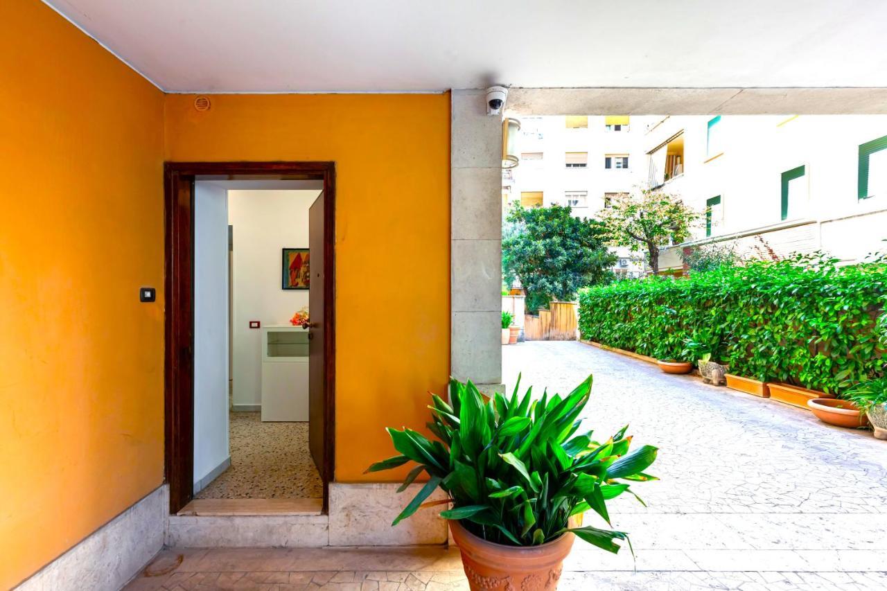 Hostly - Sant'Orsola Suite Apartment Ρώμη Εξωτερικό φωτογραφία